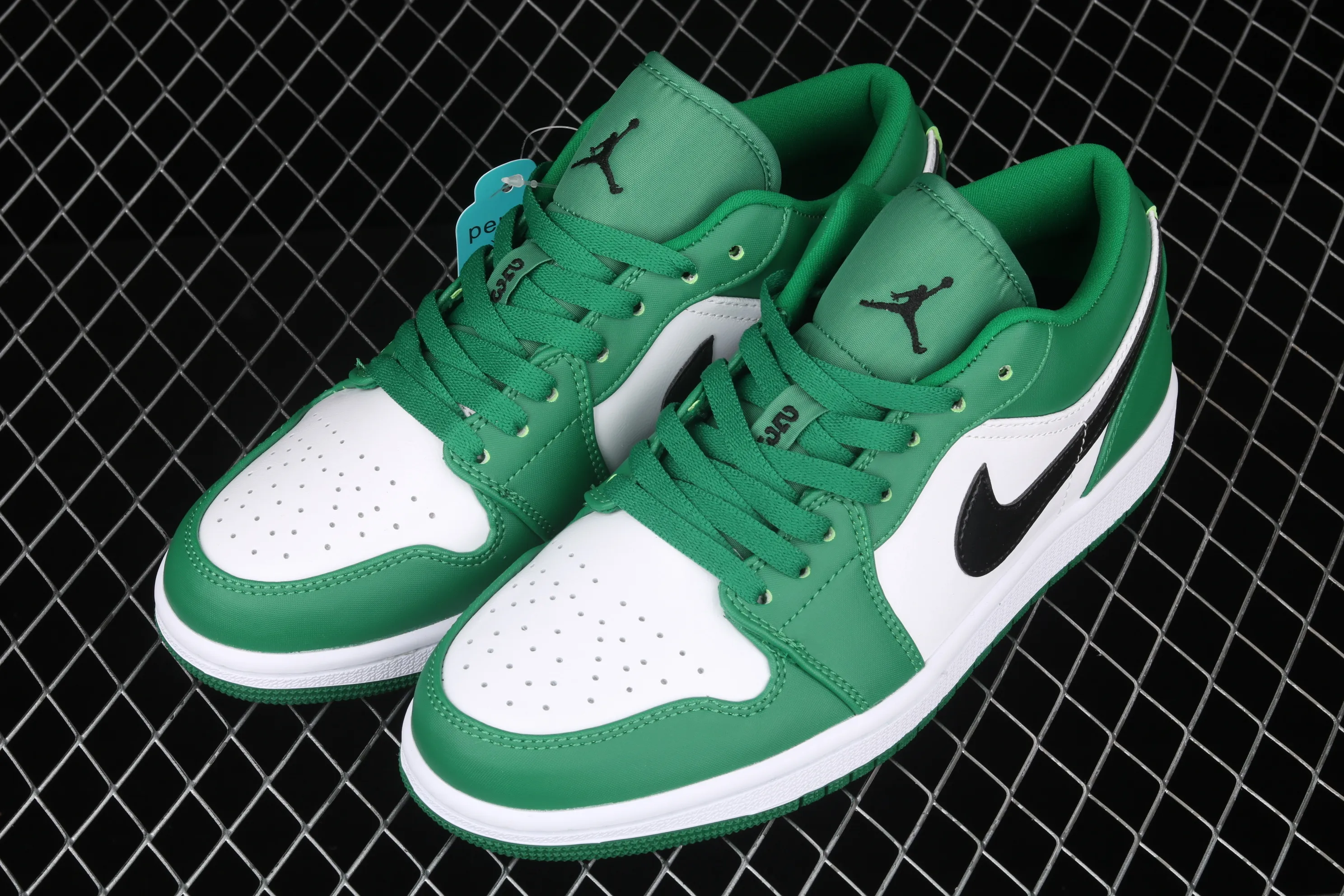 All categories Air Jordan Jordan series basketball shoes Air Jordan 1 Low New version Air Jordan 1 Low AJ1 Joe 1 low top leather cultural and leisure sports sneakers 553558-301
